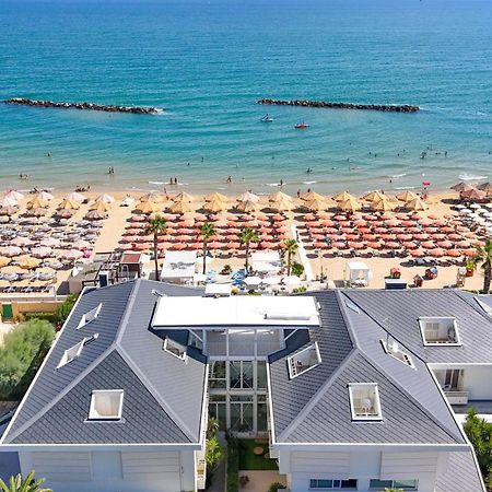 Albergo Punta De L'Est Francavilla al Mare Kültér fotó
