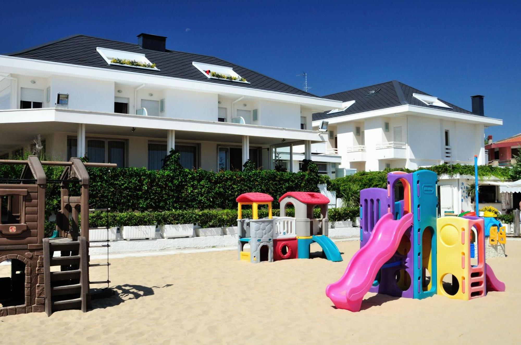 Albergo Punta De L'Est Francavilla al Mare Kültér fotó