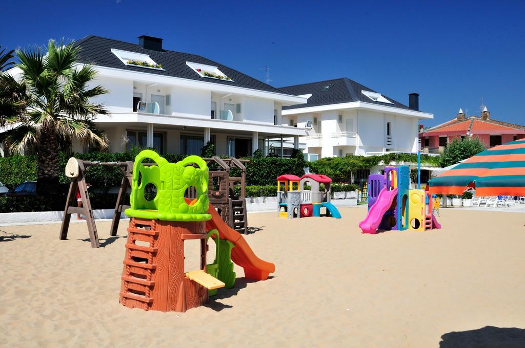 Albergo Punta De L'Est Francavilla al Mare Kültér fotó